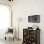 Tuzzo 4* Лечче