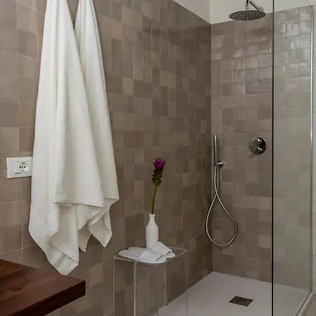 住宿加早餐酒店 Tuzzo