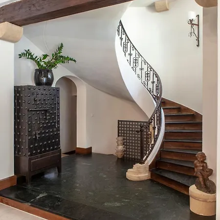 Tuzzo Bed and Breakfast