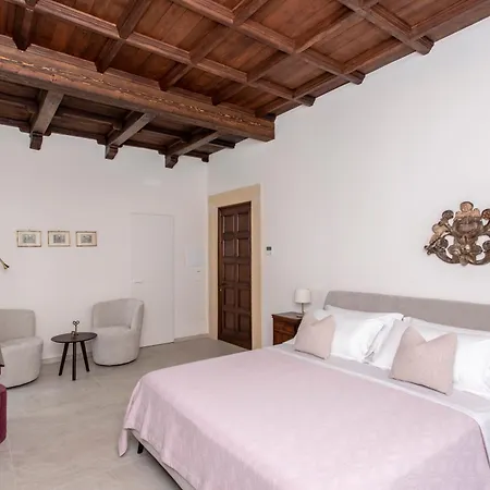 Tuzzo Couette-café Lecce